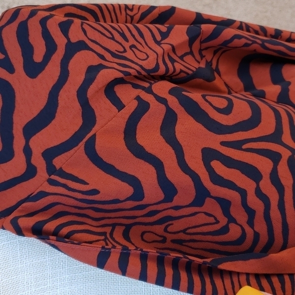 NWT Modcloth zebra print wrap camono cardigan - Picture 2 of 6